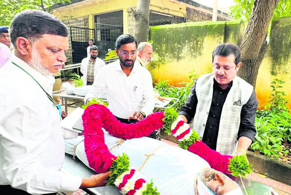చికిత్స పొందుతూ మరో ఇద్దరు మృతి