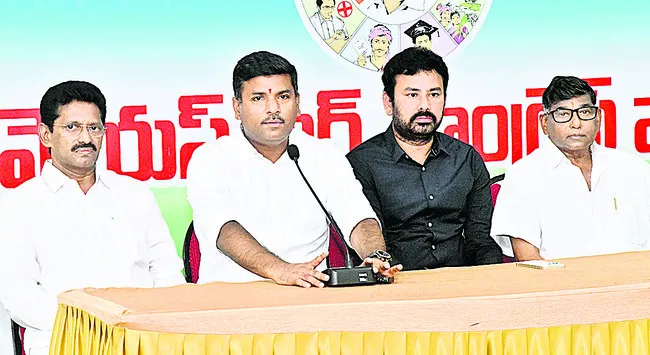 చంద్రబాబు పథకాలన్నీ కాపీ పేస్ట్‌ 