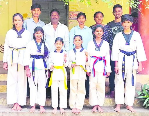 రాష్ట్ర స్థాయి తైక్వాండో  పోటీలకు విద్యార్థుల ఎంపిక