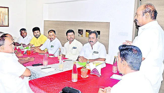 ప్రభుత్వ పథకాలపై ఇంటింటి ప్రచారం