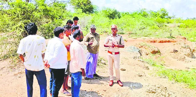 పులి సంచారంపై అటవీ అధికారుల విచారణ
