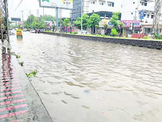 కాలువ కాదు రోడ్డే!