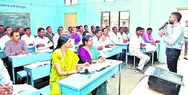 ఎన్నికల్లో లోటుపాట్లు రానీయొద్దు