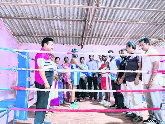 బాక్సింగ్‌ సెలక్షన్‌ పోటీలు