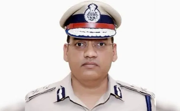 Haryana: Senior IPS Officer Shoots Himself At His House In Chandigarh