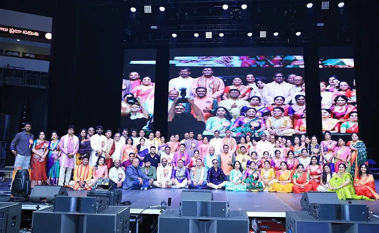 bathukamma Dussehra celebrations by telangana peoples association of dallas