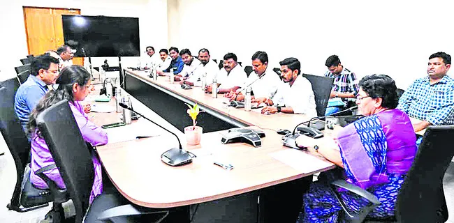 ప్రచార ఖర్చులు పక్కాగా నమోదు చేయాలి