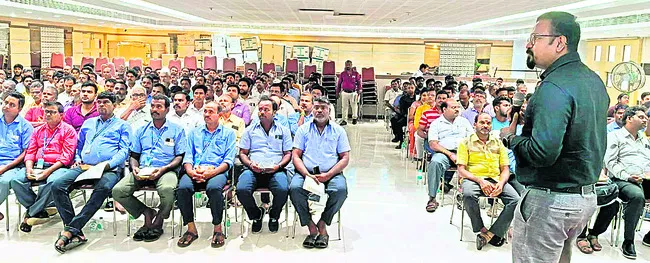 పరిశుభ్రత లేకుండా చేస్తే చర్యలు