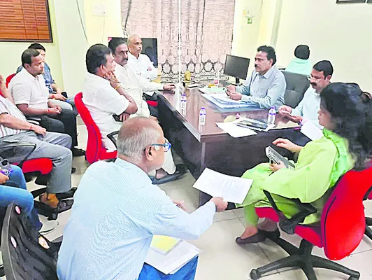 మిర్చి సీజన్ నాటికి ఏర్పాట్లు పూర్తి చేయాలి