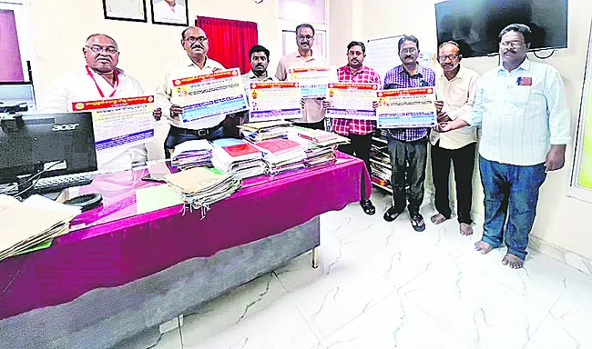 పంచారామ యాత్ర, శబరిమలైకి ప్రత్యేక బస్సులు