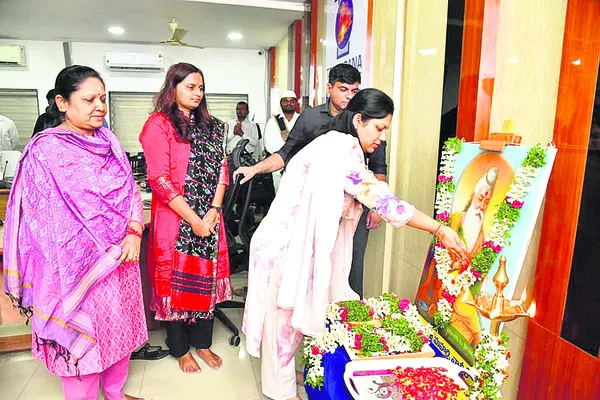 విలువలు నేర్పిన మహర్షి