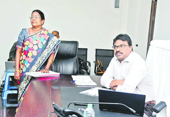 ట్రేడింగ్ యాప్ పేరుతో ఘరానా మోసం