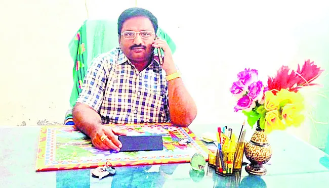 డీఎంహెచ్‌వోగాకృష్ణమూర్తి నాయక్‌
