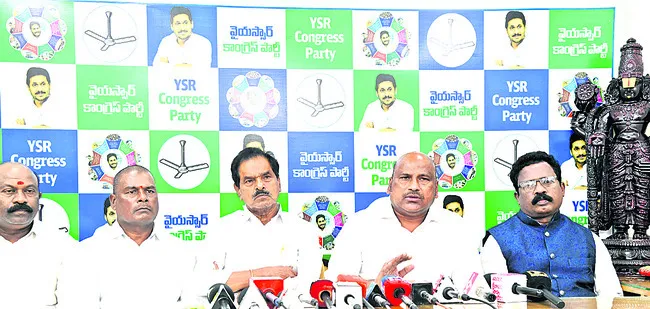 చంద్రబాబుకు దశితులంటే చిన్నచూపు