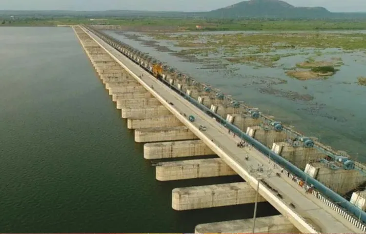 Minister Uttam Kumar Reddy in review of Irrigation Department