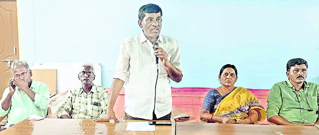 సీజేఐపై దాడి అమానుషం 
