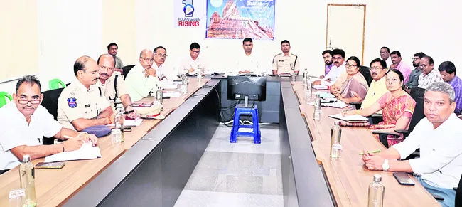 నామినేషన్ల స్వీకరణకు సర్వం సిద్ధం 
