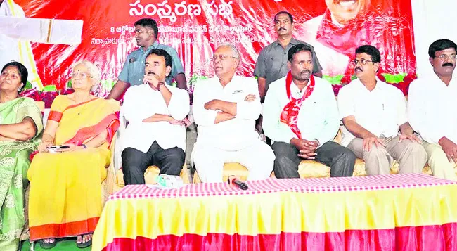 మహోన్నత వ్యక్తి సురవరం 
