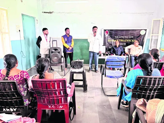 మానవ అక్రమ రవాణ నిర్మూలన అందరి బాధ్యత
