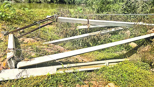 విద్యుత్ లేక.. తాగునీటికి కటకట