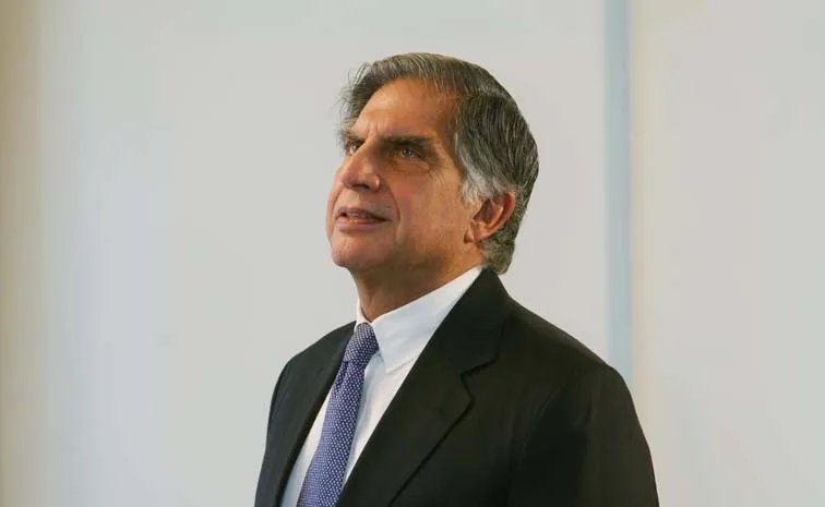 అతను లేరు.. తనకో చరిత్ర ఉంది