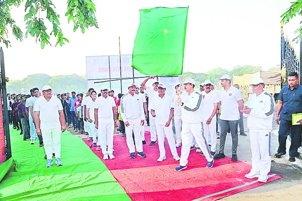 దేశ సమైక్యతకు పటేల్ కృషి స్మరణీయం