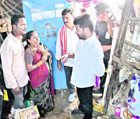 వరద ప్రభావిత బాధితులకు సీఎం పరామర్శ, భరోసా..