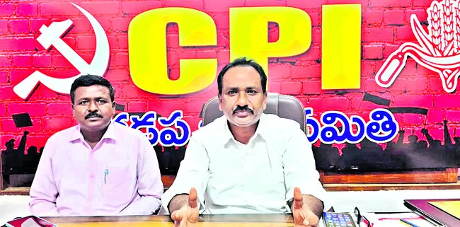 వైఎస్సార్‌ సంల్పంతోనే రాయలసీమకు నీళ్ళు 