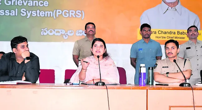 హెల్త్ అండ్ వెల్త్ బాధితులకు న్యాయం చేస్తాం