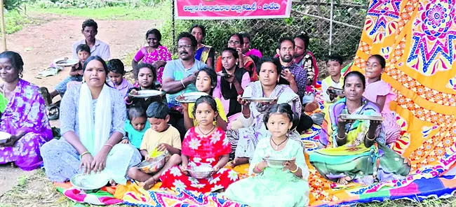 కార్మికుల సమస్యలు పరిష్కరించాలి 