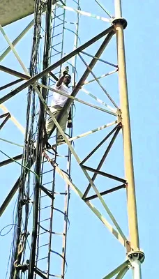 భార్య కాపురానికి రావడం లేదని.. 