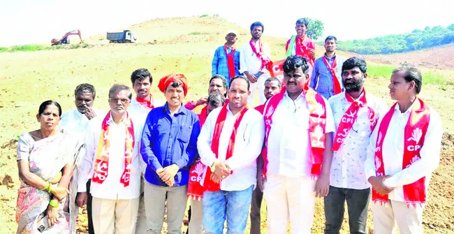 అడవిని నరికిన వారిపై చర్యలు తీసుకోవాలి 