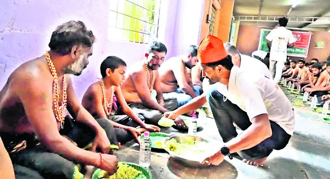 వెల్లివిరిసిన మత సామరస్యం 