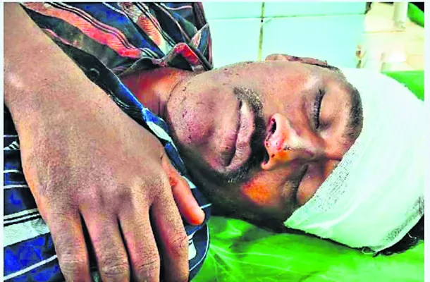 దాడిలో గాయపడిన వ్యక్తి మృతి 