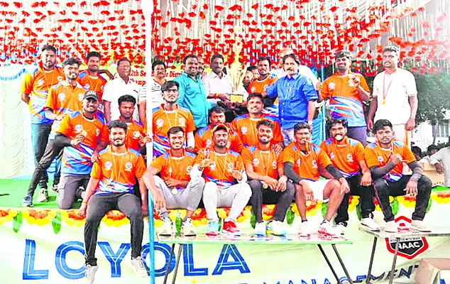 రాష్ట్ర సాఫ్ట్‌బాల్‌ పోటీల విజేత గుంటూరు 