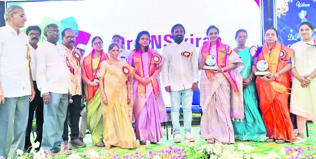 సందడిగా దివ్యాంగుల ఆత్మీయ సమ్మేళనం 