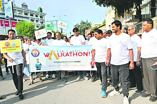 రక్త నాళాల వ్యాధులపై అవగాహన అవసరం 