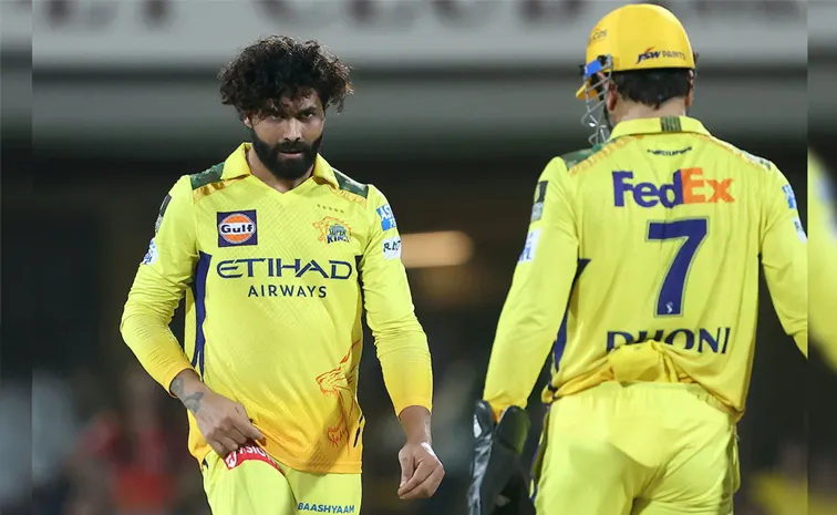 Suresh Raina names a player CSK should release amidst Samson saga