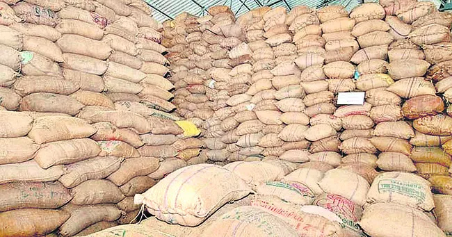 రాబట్టరు.. రాబందులు!