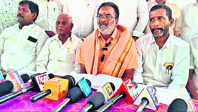 ప్రతి ఘటనా వైఎస్సార్‌ సీపీపైకే నెట్టేస్తారా..!