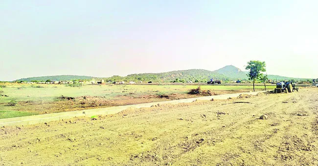 బాబు మరో షో..!