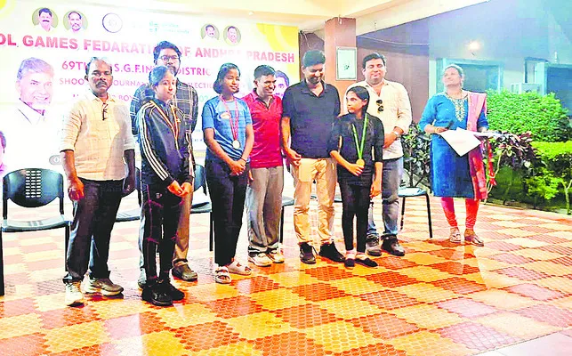 ఉత్సాహంగా ముగిసిన రాష్ట్ర స్థాయి షూటింగ్‌ పోటీలు