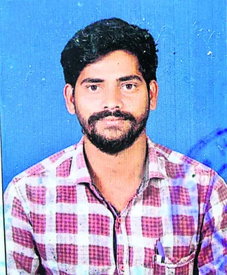 ఉద్యోగం రాలేదని యువకుడి ఆత్మహత్య