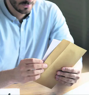 రూరల్‌ ఎమ్మెల్యే పీఏకు షోకాజ్‌ నోటీసులు