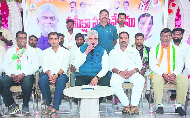 కష్టపడి పనిచేస్తే భవిష్యత్‌