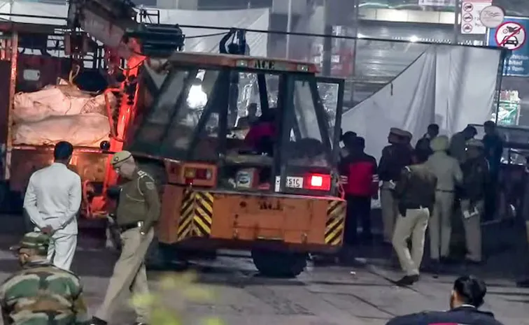 Family Wanted Funeral In Hometown Meerut Wife Refused