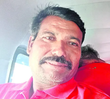 గుర్తుతెలియని వాహనం ఢీకొని వ్యక్తి మృతి