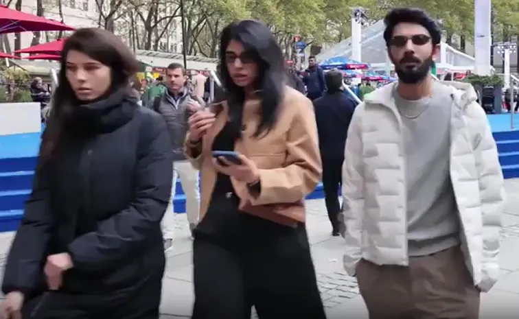 Anirudh And Kavya Maran New York Streets Rumours Begin