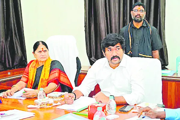 రైతులను ఆదుకునేందుకు చర్యలు తీసుకోవాలి 