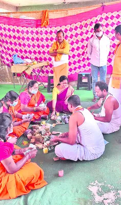 నృసింహుని ఆదాయం రూ.16 లక్షలు 